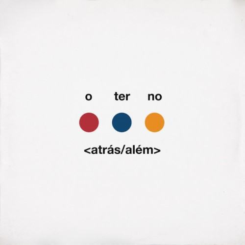 <atrás/além>