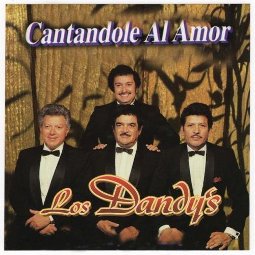 Cantándole al Amor