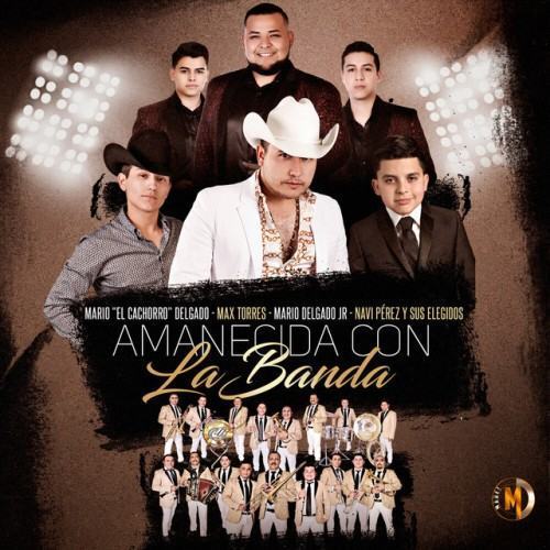 Amanecida Con La Banda
