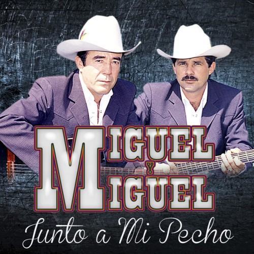 Junto a Mi Pecho