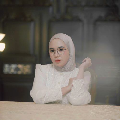Indah Yastami