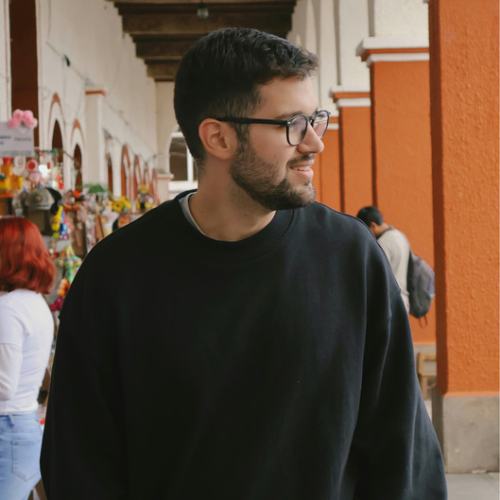 Emi Cantú