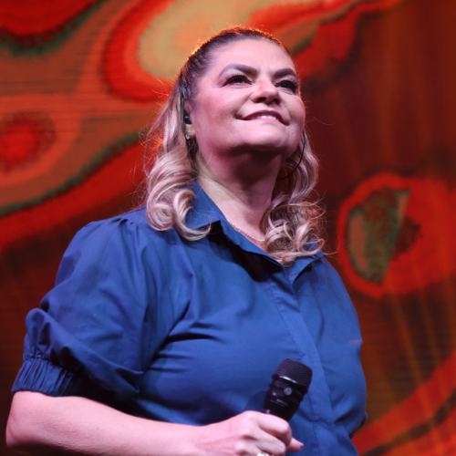 Léa Mendonça