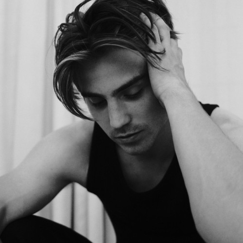 MAKSIM