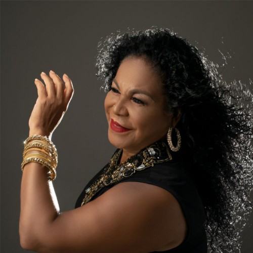 Eva Ayllón
