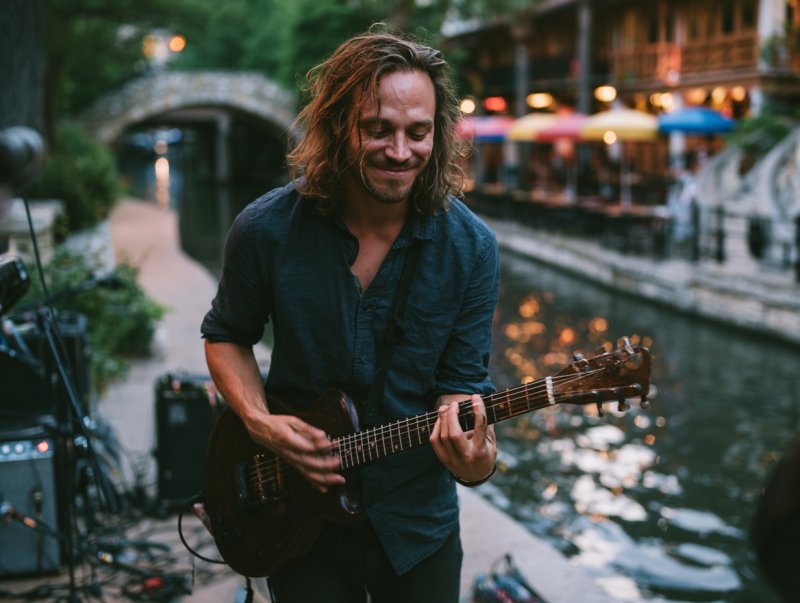guitarist in San Antonio