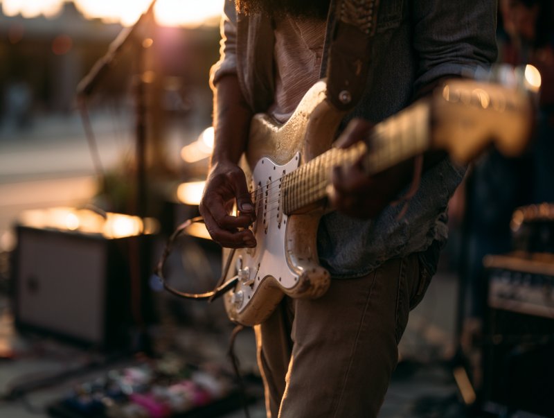 guitarist in Detroit