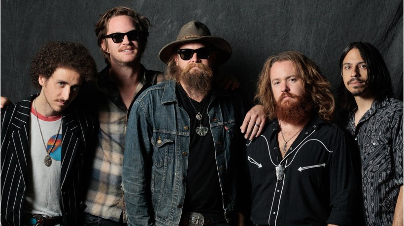 ROBERT JON & THE WRECK