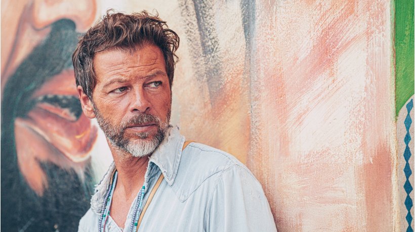 Christophe MAE