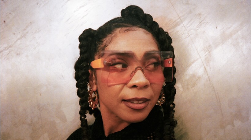 Hollie Cook - Restaurant