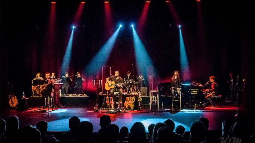 Pink Floyd performed by echoes