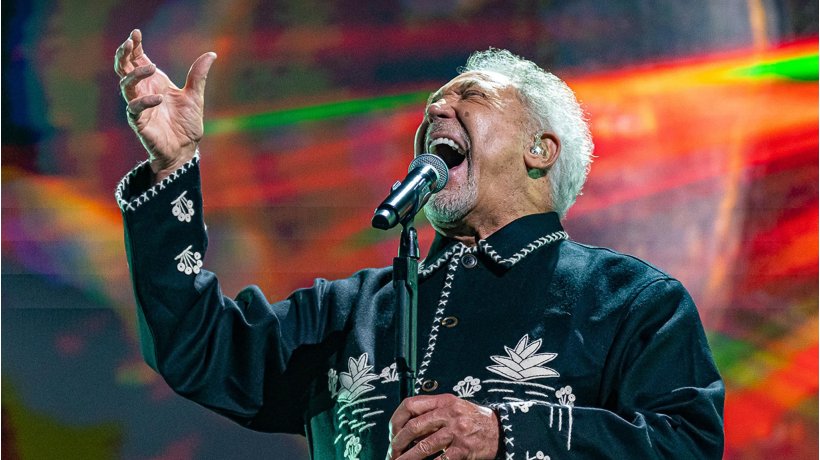 Tom Jones : Come Gather Round Tour