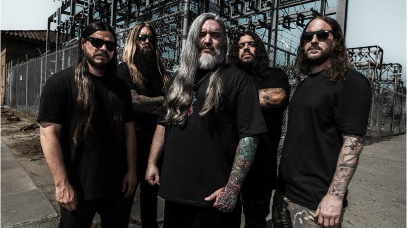 Suicide Silence w/ Emmure