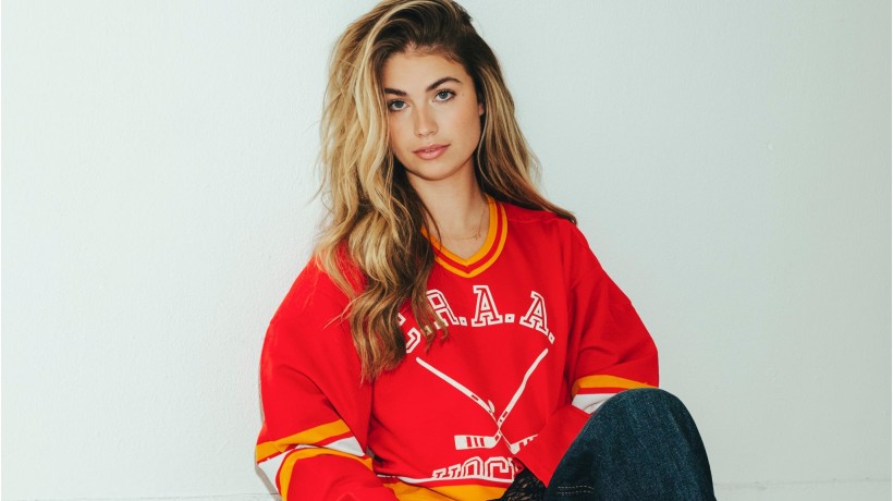 Roxy Dekker Matinee | Venue Premium Packages