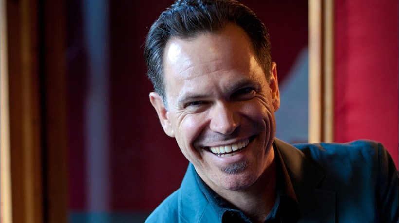 Kurt Elling meets hr-Bigband