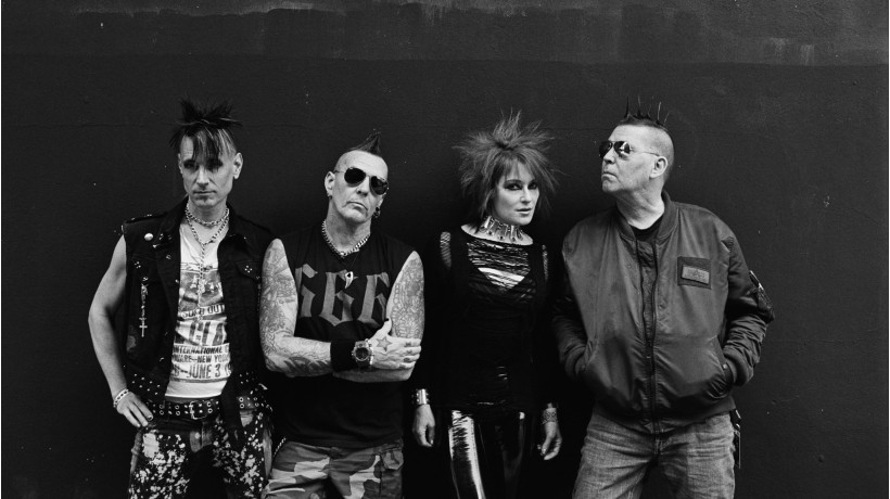 KMFDM   I YA TOYAH
