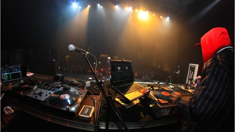 Isha X Limsa D'aulnay