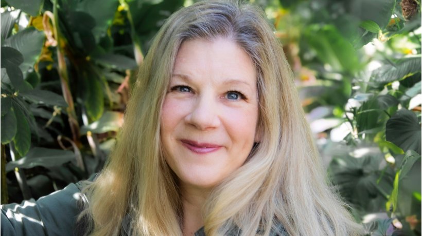Dar Williams - Up Close & Intimate