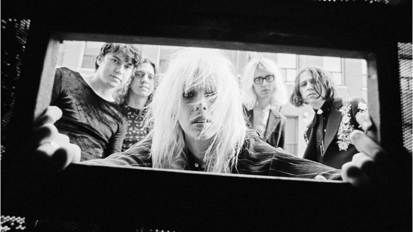 Devils Night: Starcrawler w/ The Paranoyds (18+)