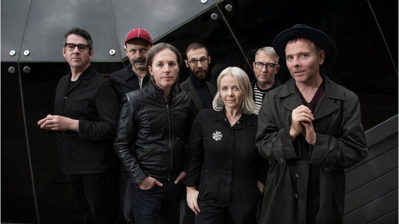 BELLE & SEBASTIAN performing 'If You're Feeling Sinister' in full