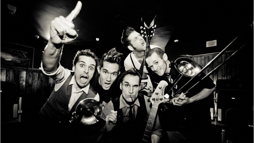 Suburban Legends - Loaded & Electric UK Tour
