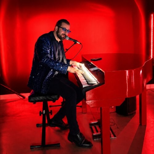 Reyes-Elton-Show
